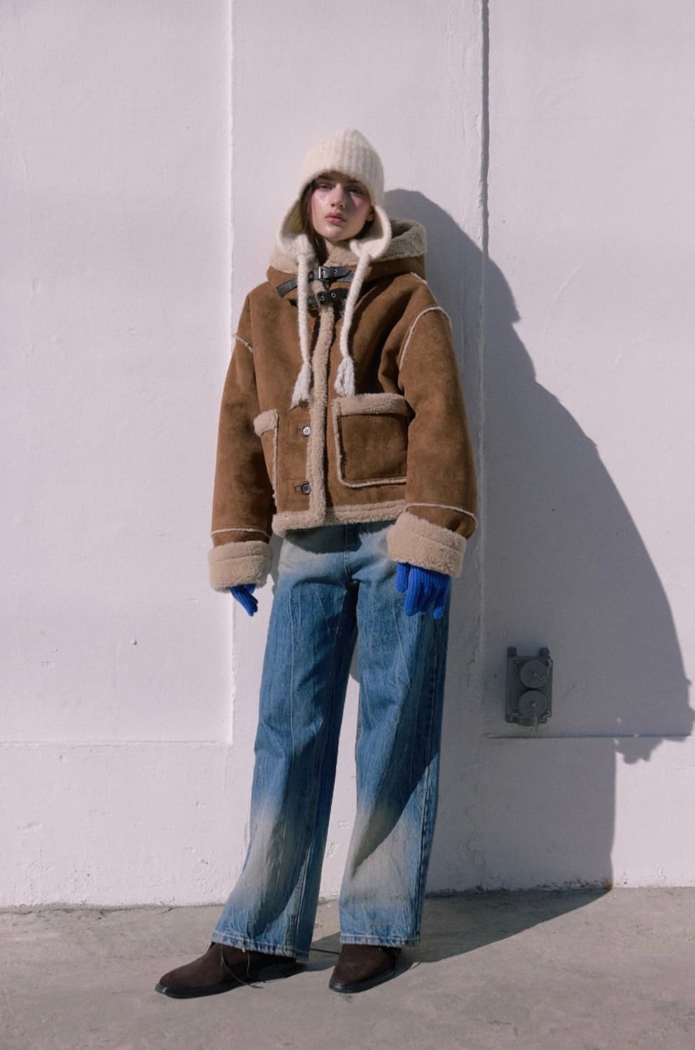 (이번주만 판매) (택O) (새상품) 더오유 빈티지 후드 무스탕 (카멜) 상품이미지4