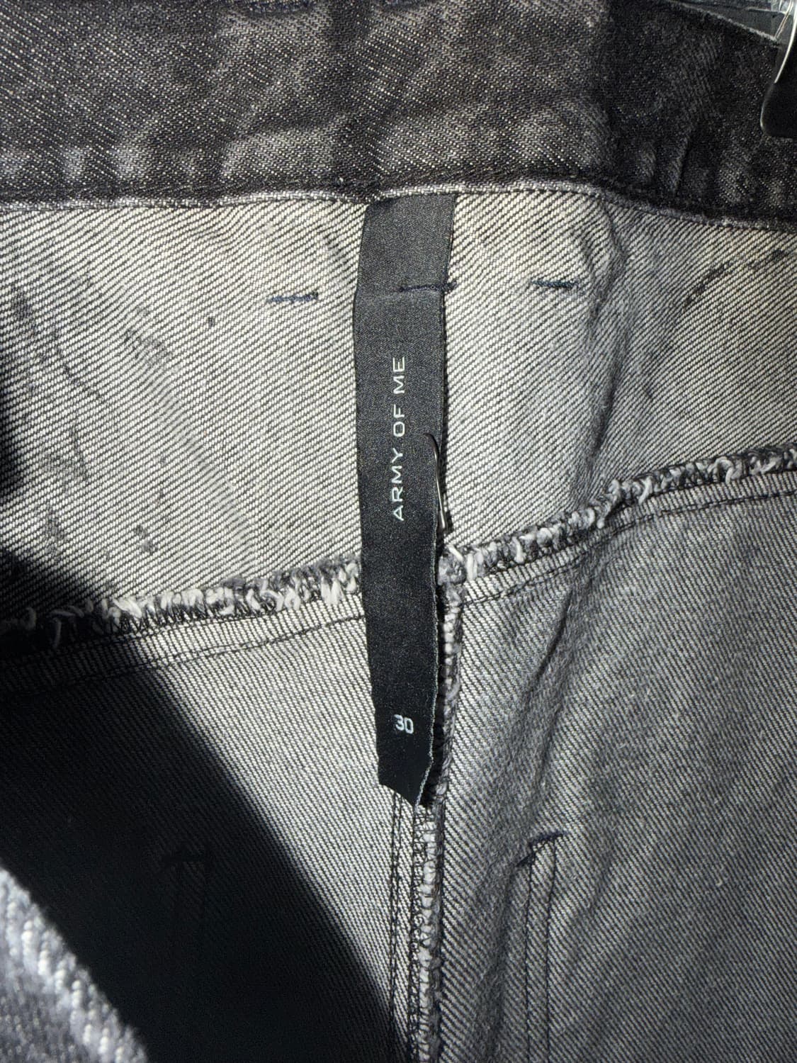 Army of me 비대칭 왁스데님진 상품이미지9