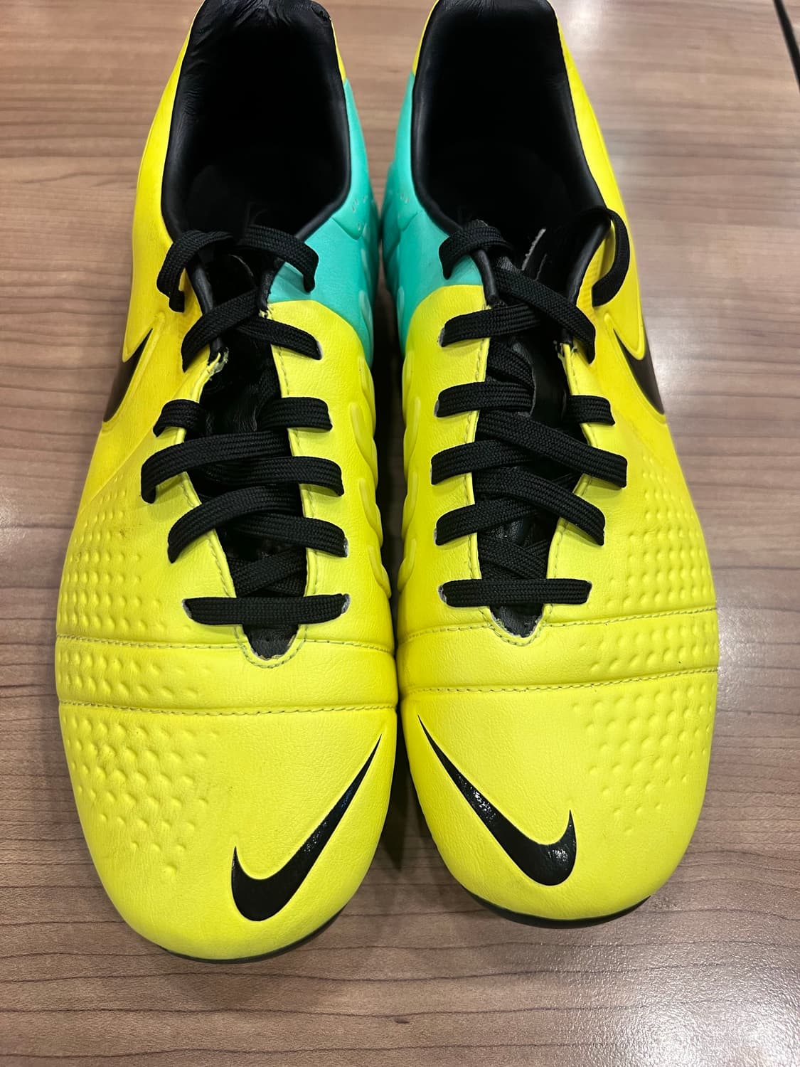 나이키 CTR360 트레콰티스타 3 HG 상품이미지1