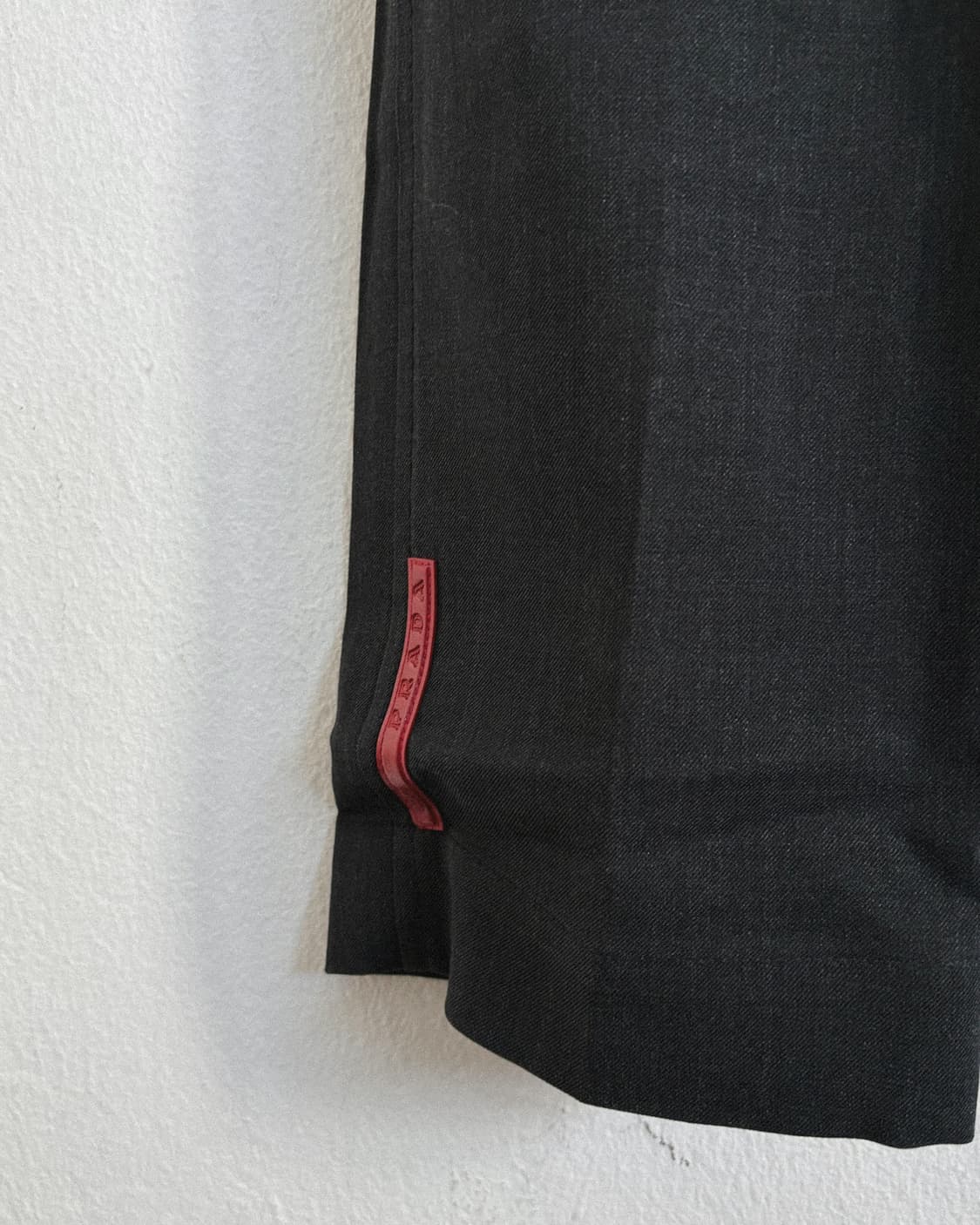 프라다스포츠 세미 플레어핏 울 슬랙스 상품이미지5