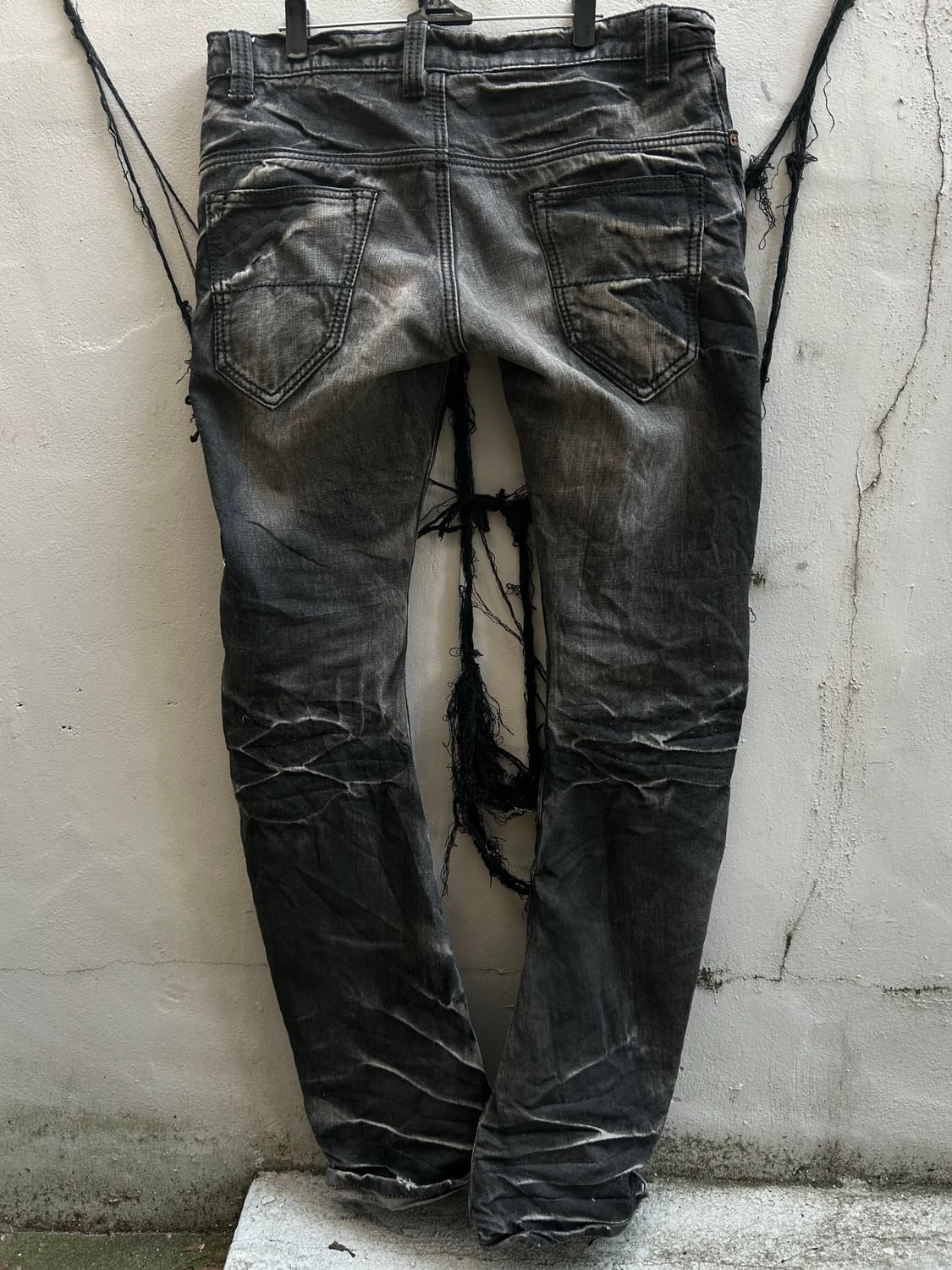 2000s buffalo bobs 커브드 워싱 데님팬츠 상품이미지2