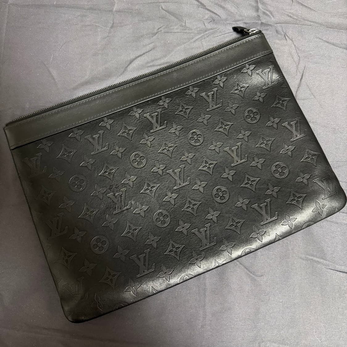 [정품] 루이비통 이클립스 쉐도우 포쉐트 아폴로 클러치 상품이미지2