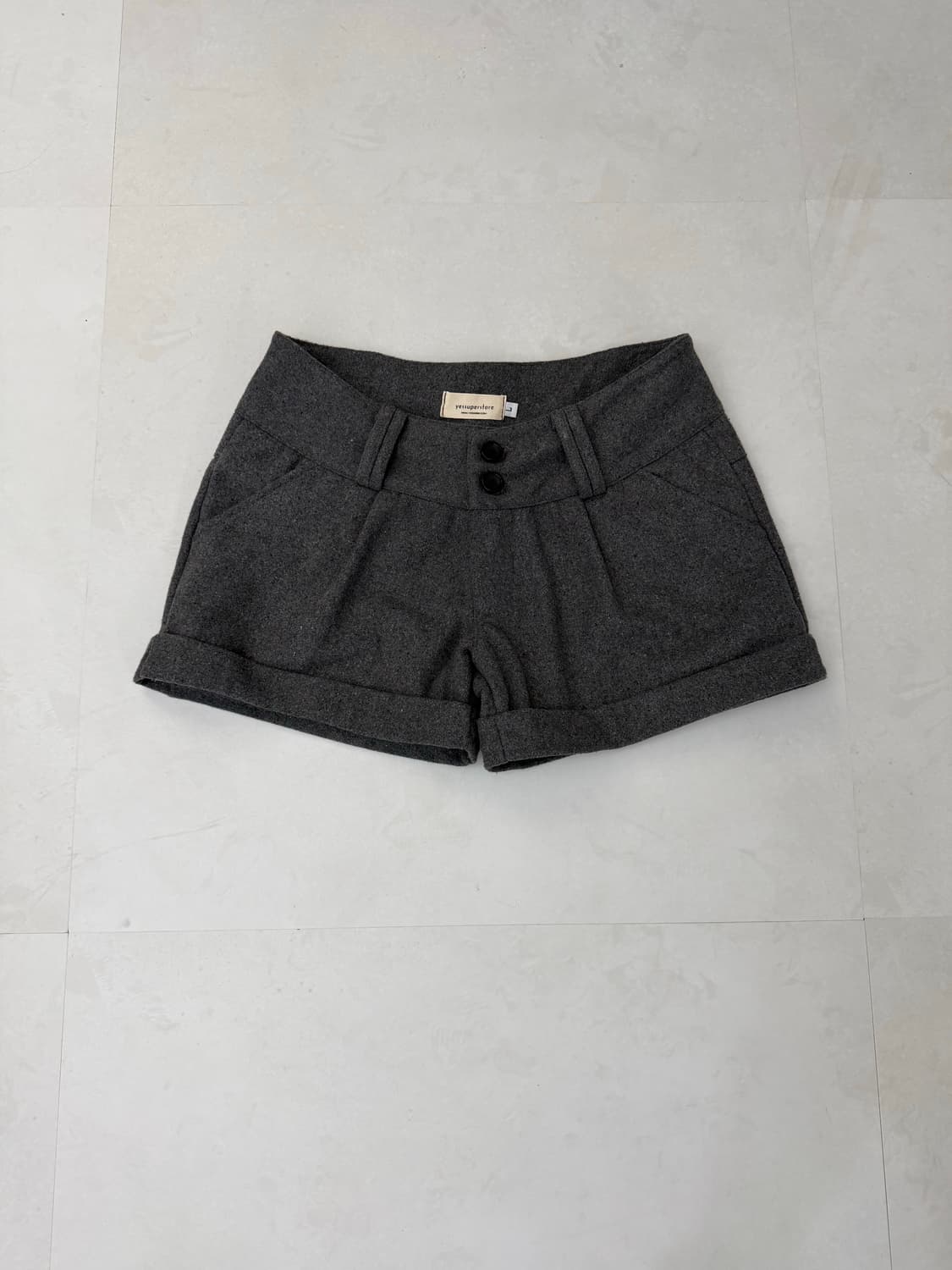 그레이 니트 핀턱 반바지  상품이미지3