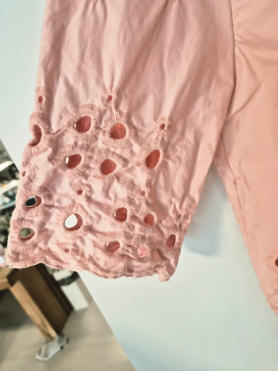 스테파넬 핑크 아일렛 자수 펀칭 반팔 셔츠/블라우스 상품이미지4