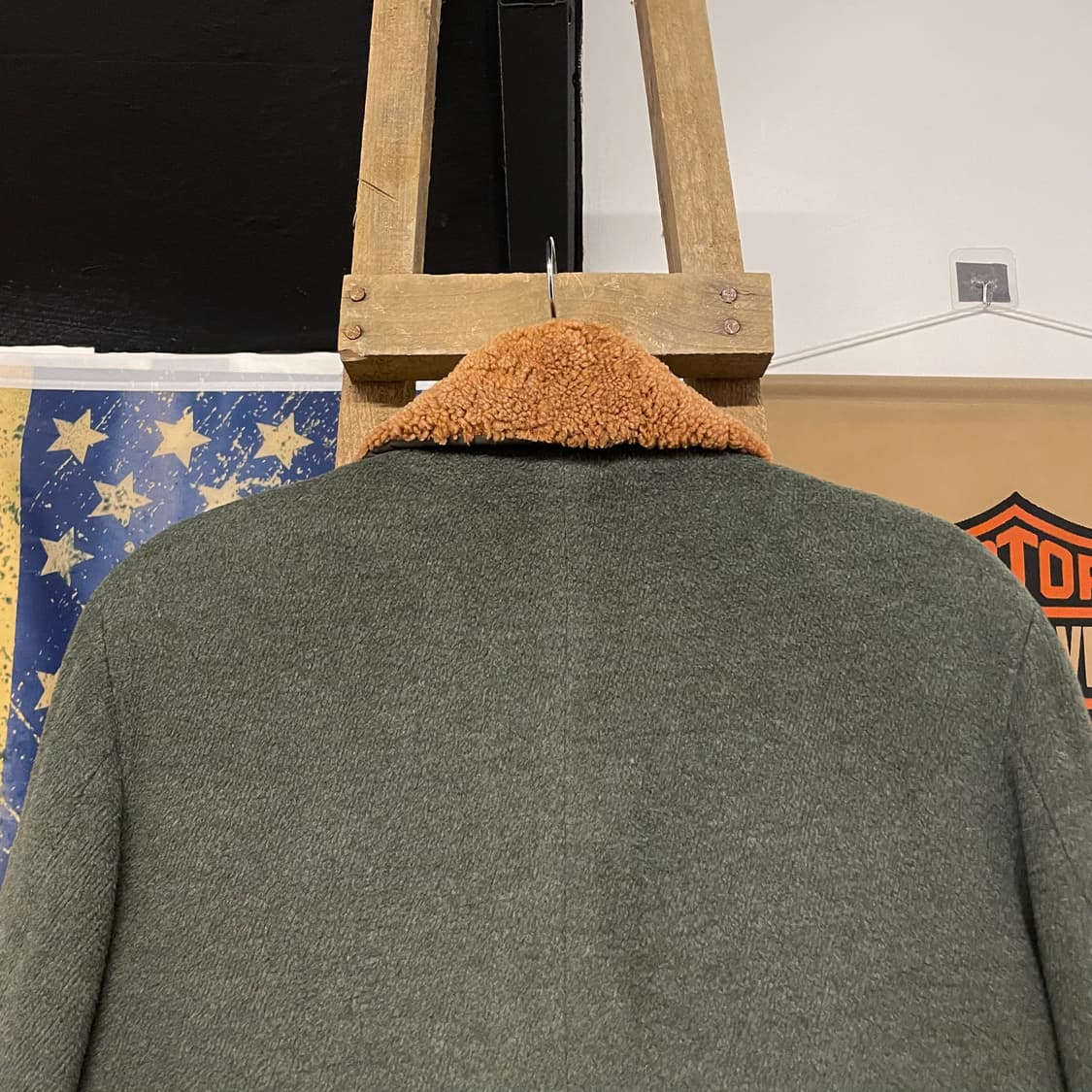 입생로랑 YSL 시어링 카라 탈 부착 울 코트 상품이미지4