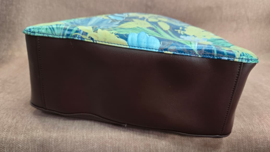 Oillily 새상품 오일릴리 플라워 패턴 토트백 상품이미지4