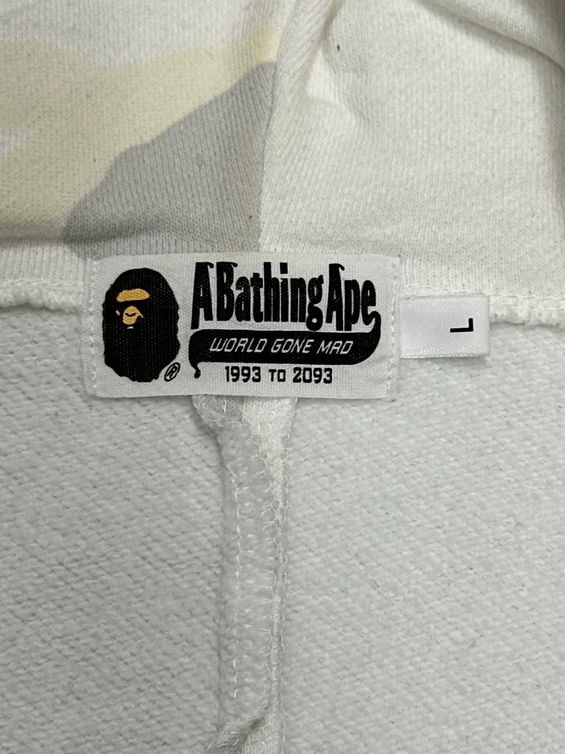 베이프 샤크 화이트 후드집업 상품이미지5