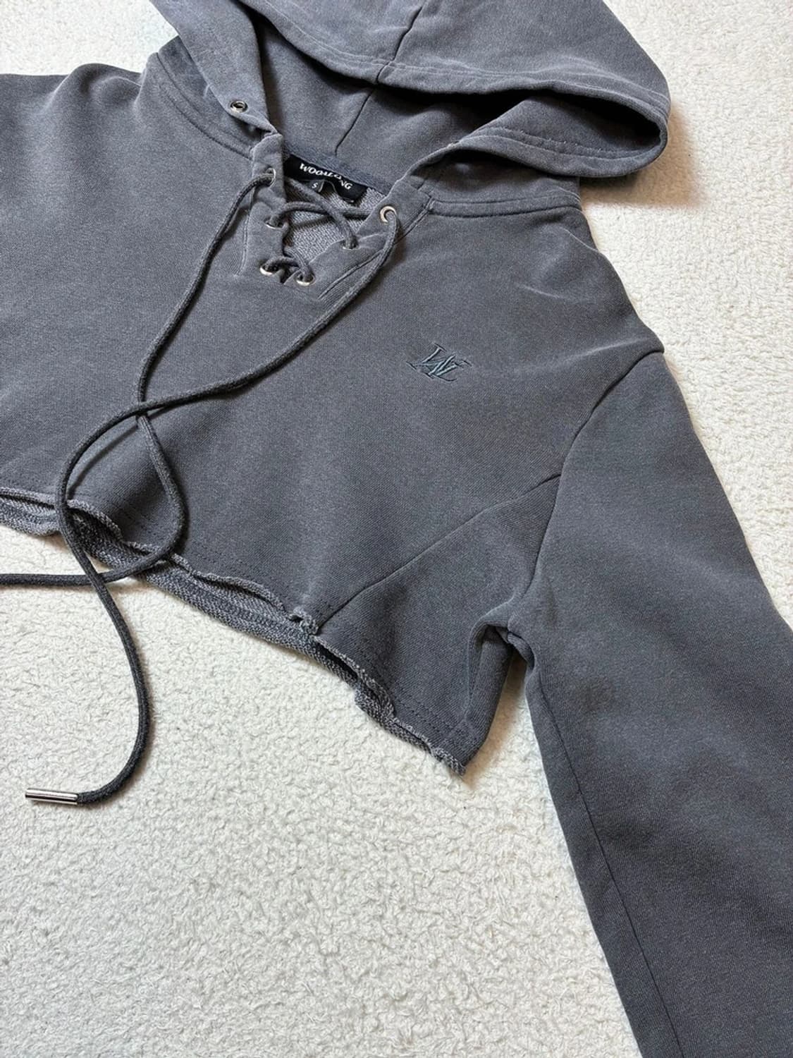 우알롱 23FW 시그니처 레이스업 크롭 후드티 PN7087 상품이미지4