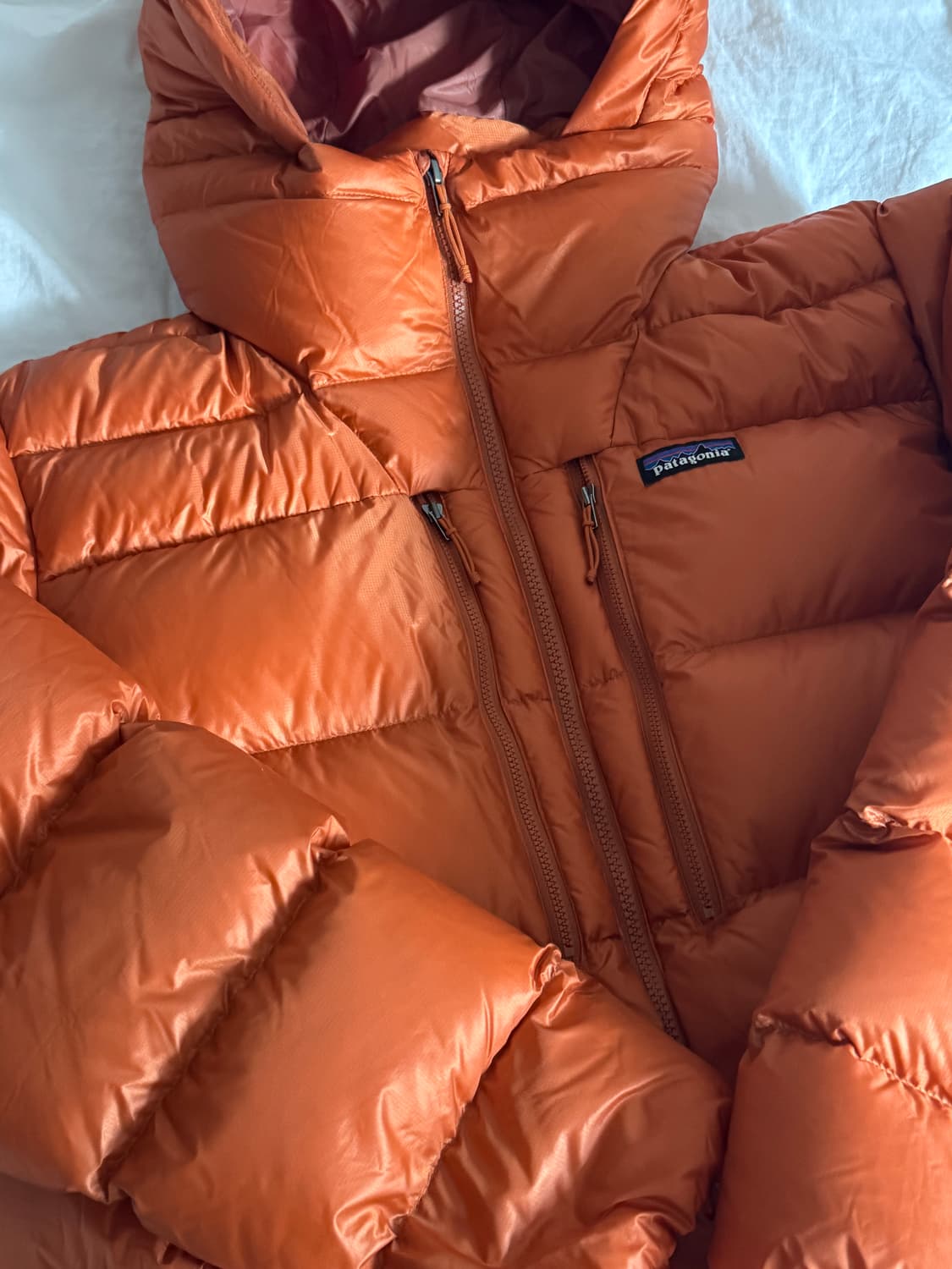 파타고니아 피츠로이 다운 L 상품이미지1