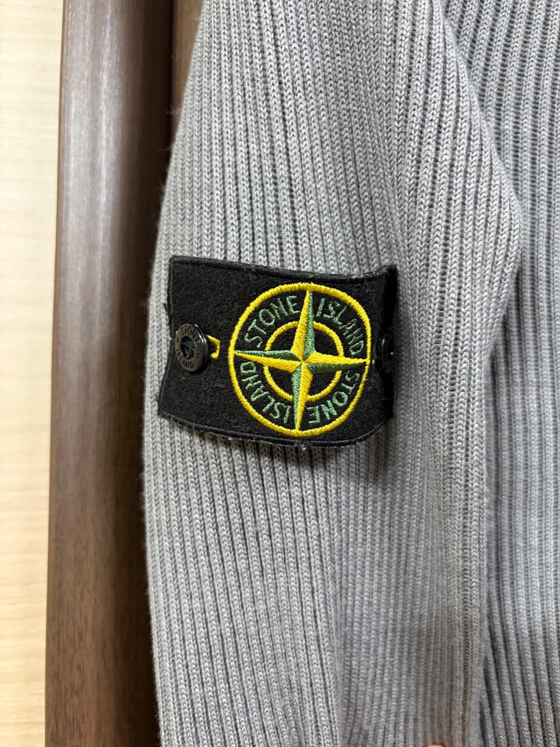 스톤아일랜드 니트 판매 상품이미지3