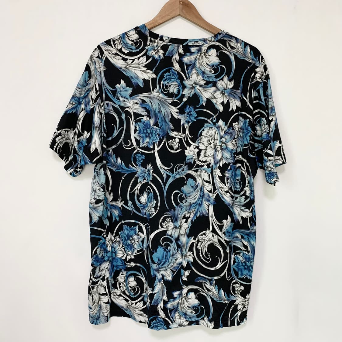 베르사체 엔틱 플라워 패턴 빈티지 반팔 티셔츠 2XL 상품이미지4