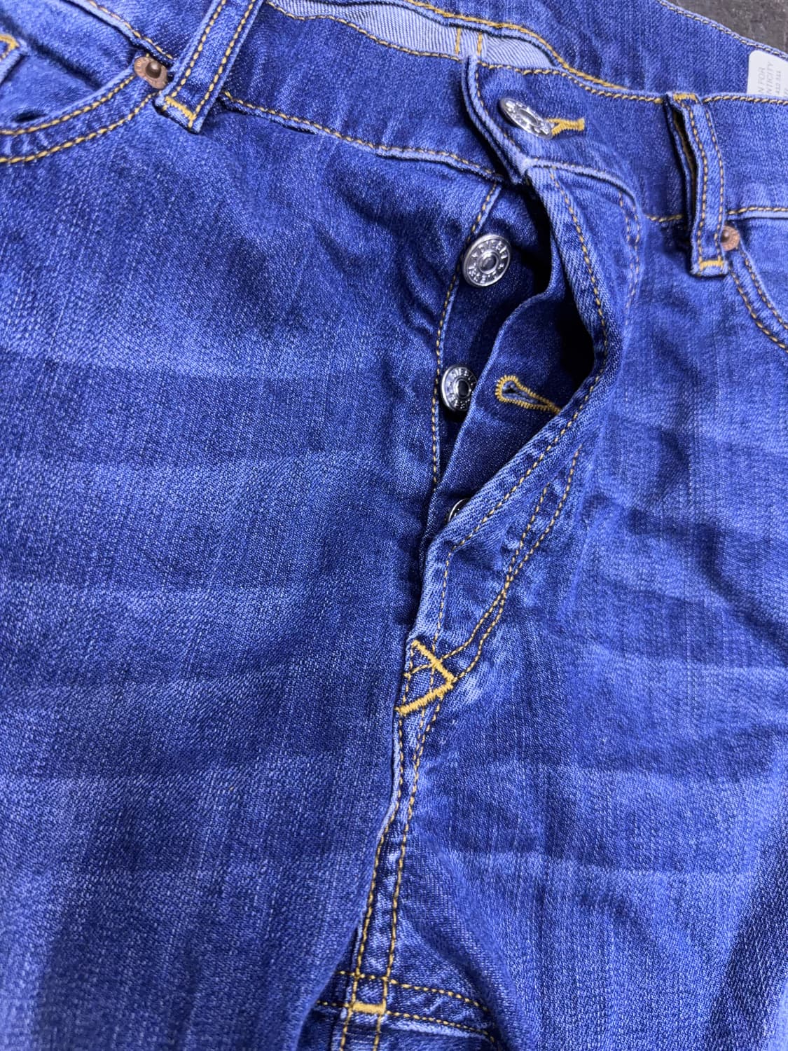 디젤 테파르 슬림 캐롯핏 빈티지 워싱 데님팬츠 32 상품이미지5