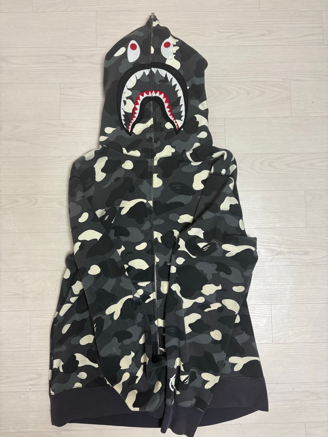 [2XL] 베이프 시티카모 샤크후드 판매합니다 상품이미지3