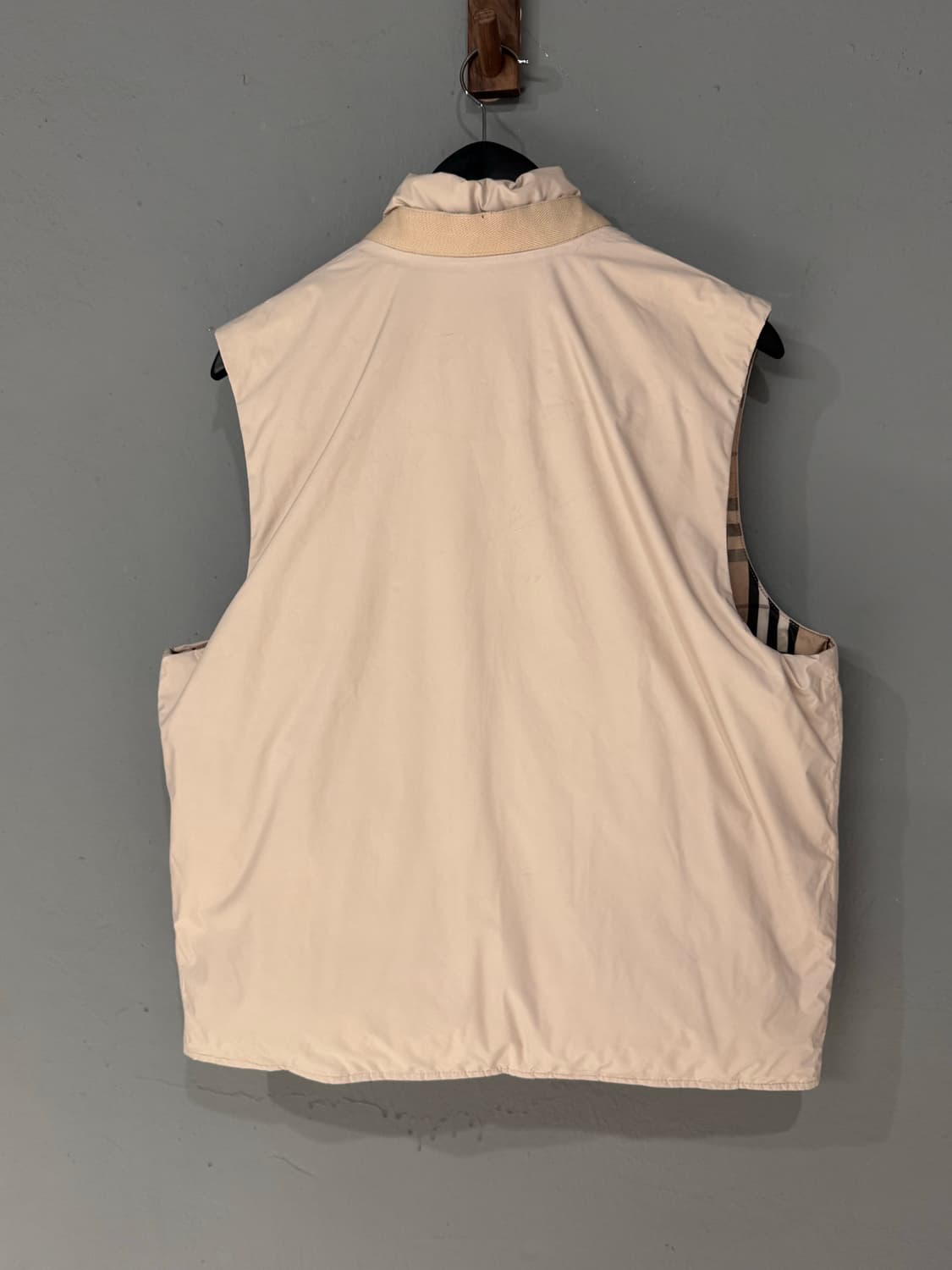 Burberry 버버리 런던 노바체크 리버시블 패딩 베스트 상품이미지8