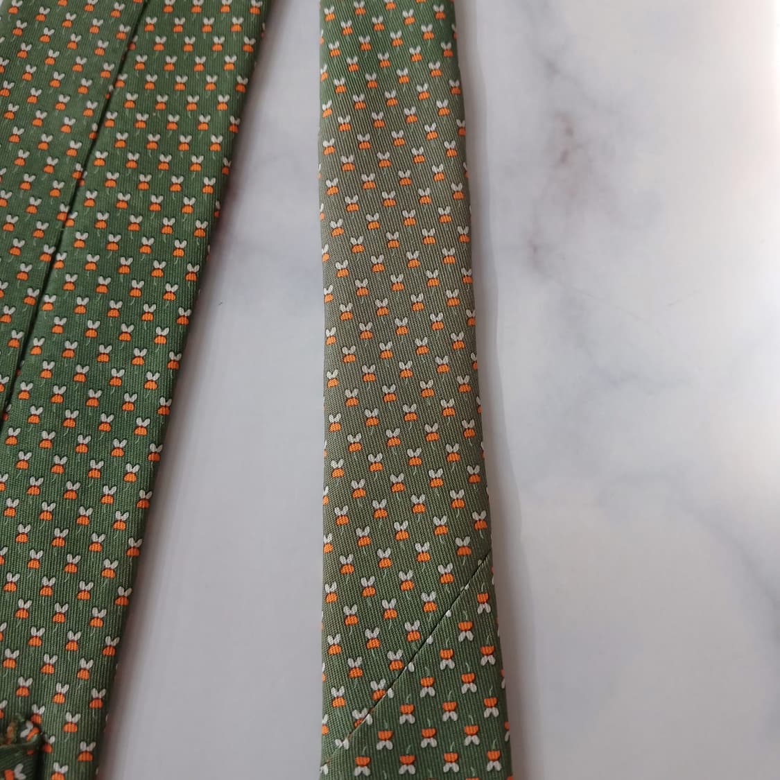 살바토레 페라가모 실크 그린 패턴 넥타이 8.7cm B등급 A19432
 상품이미지7