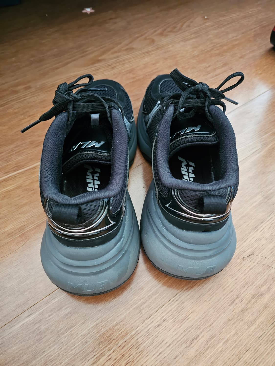 MLB 블랙 XLG 운동화 상품이미지3