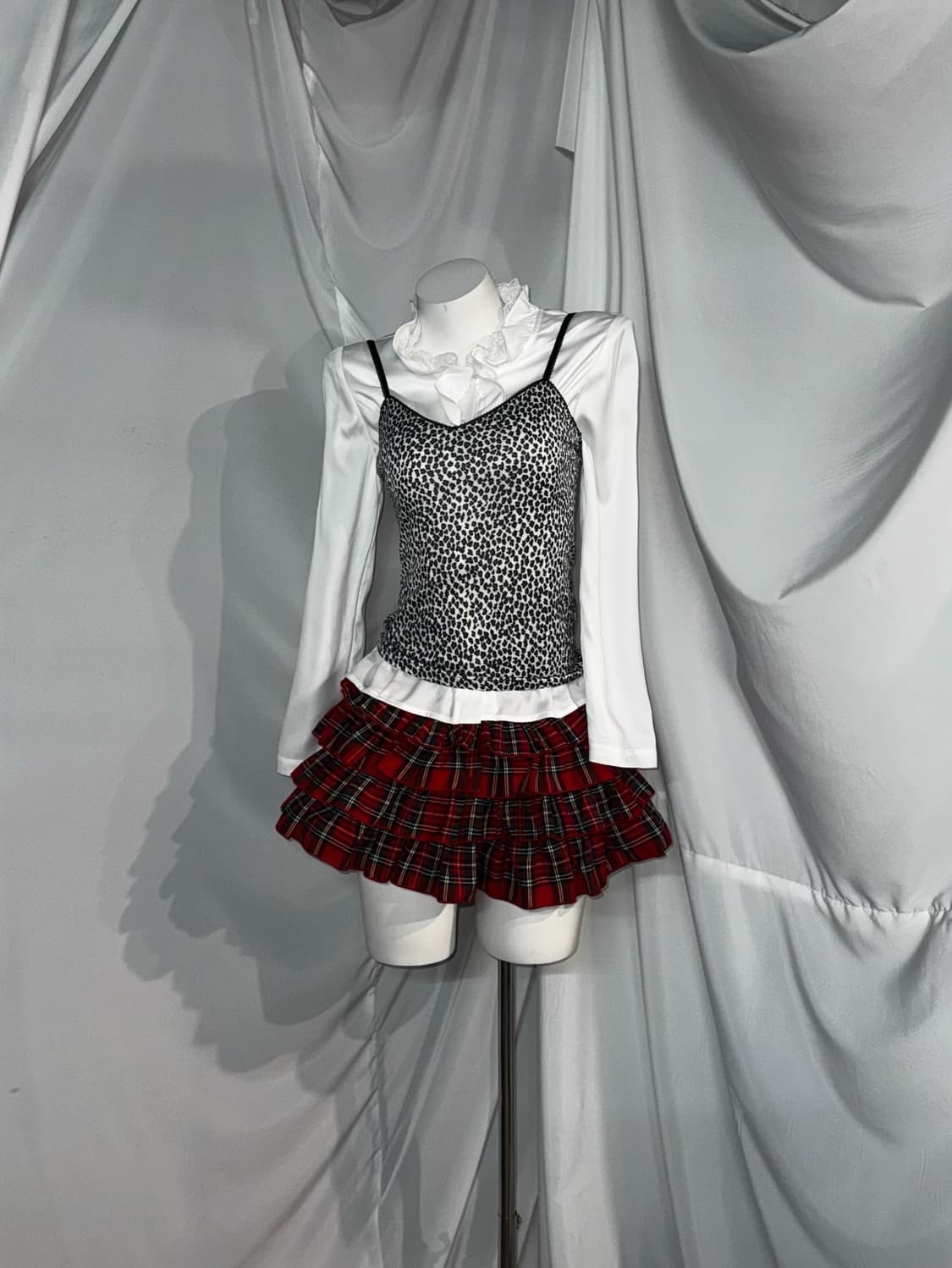 캐캐체 아무펑크 게스 펑투케 딱붙 코디세트 상품이미지4