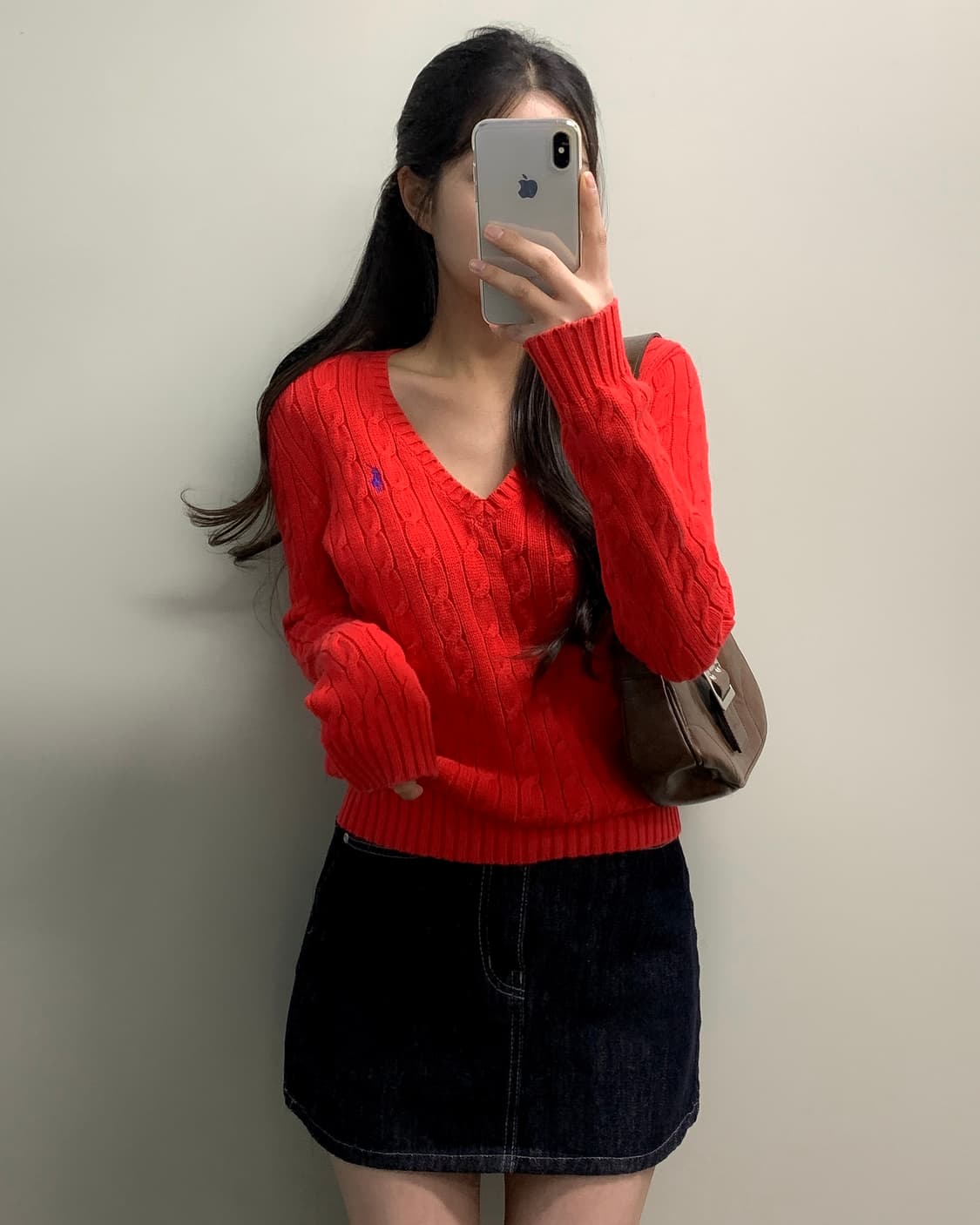 폴로 브이넥 니트  상품이미지2