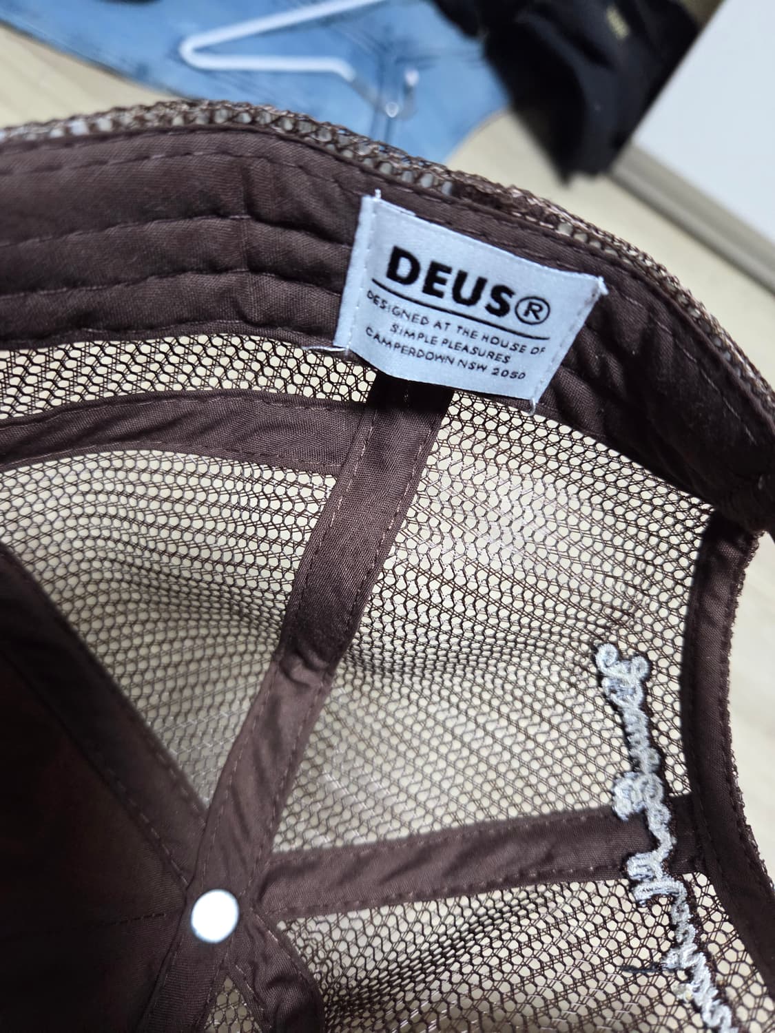 데우스 엑스 마키나 그립 테이프 트러커 브라운 상품이미지4