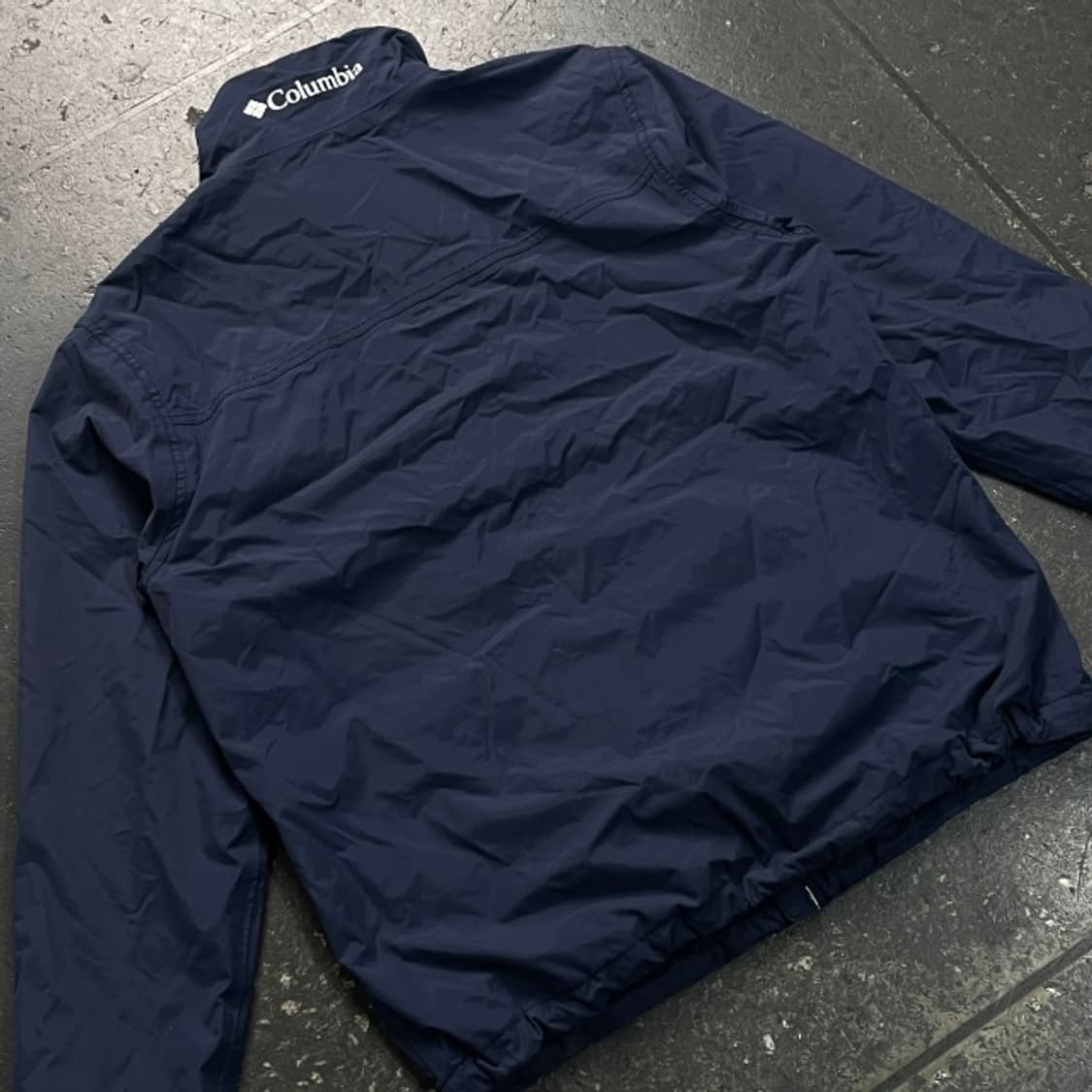 100 콜럼비아 바람막이  상품이미지5