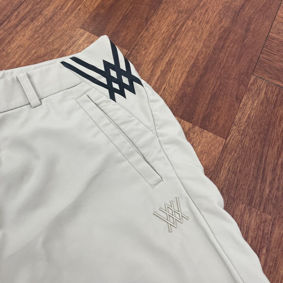 어뉴 골프 팬츠 상품이미지2