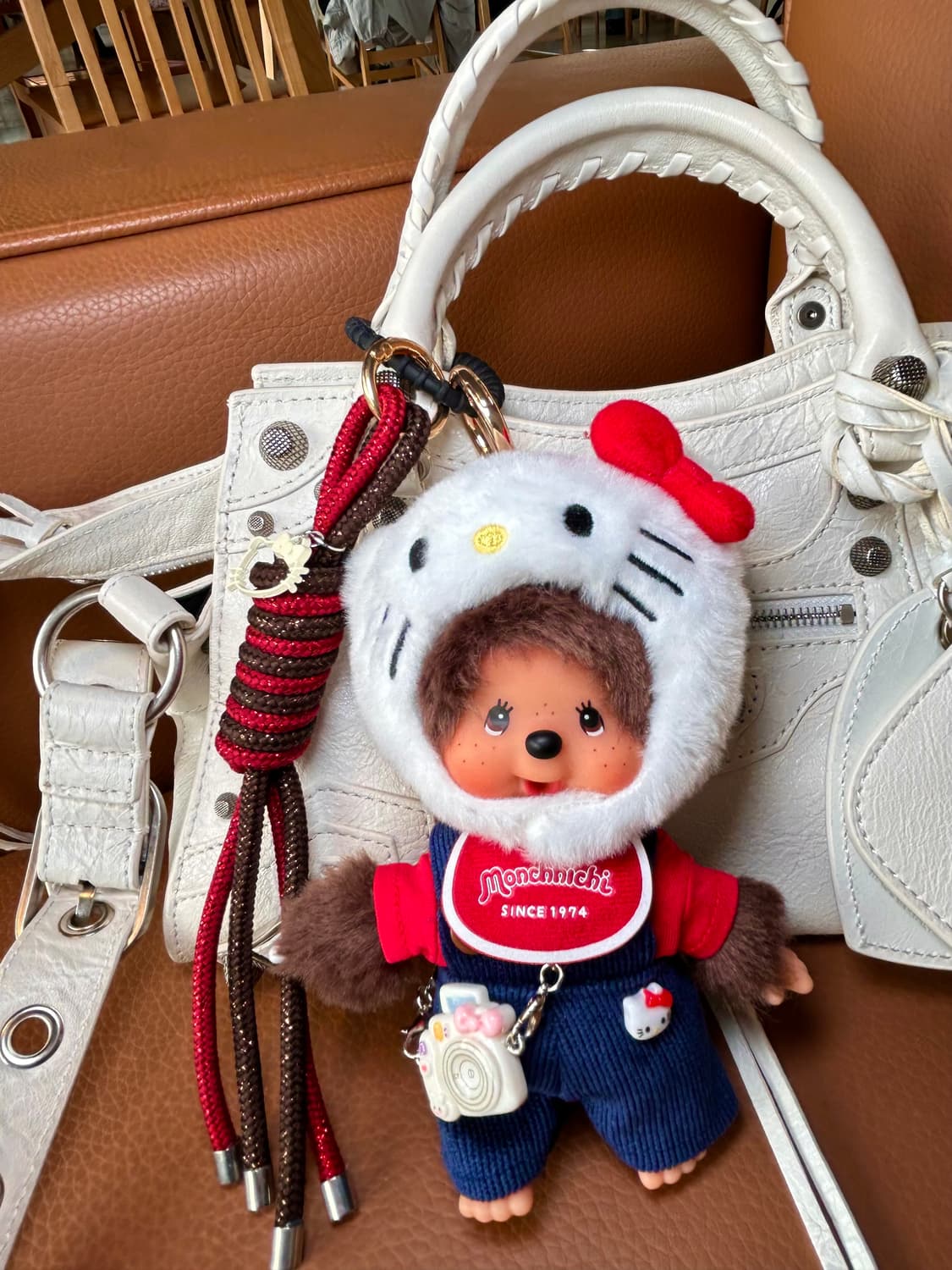 (86)😸정품몬치치 커스텀키링♥️키티무드 멜빵바지 상품이미지8