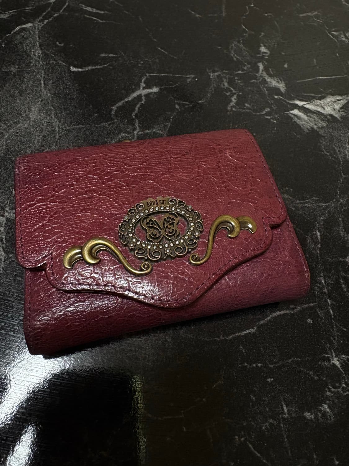 안나수이 버건디 카드지갑 상품이미지1