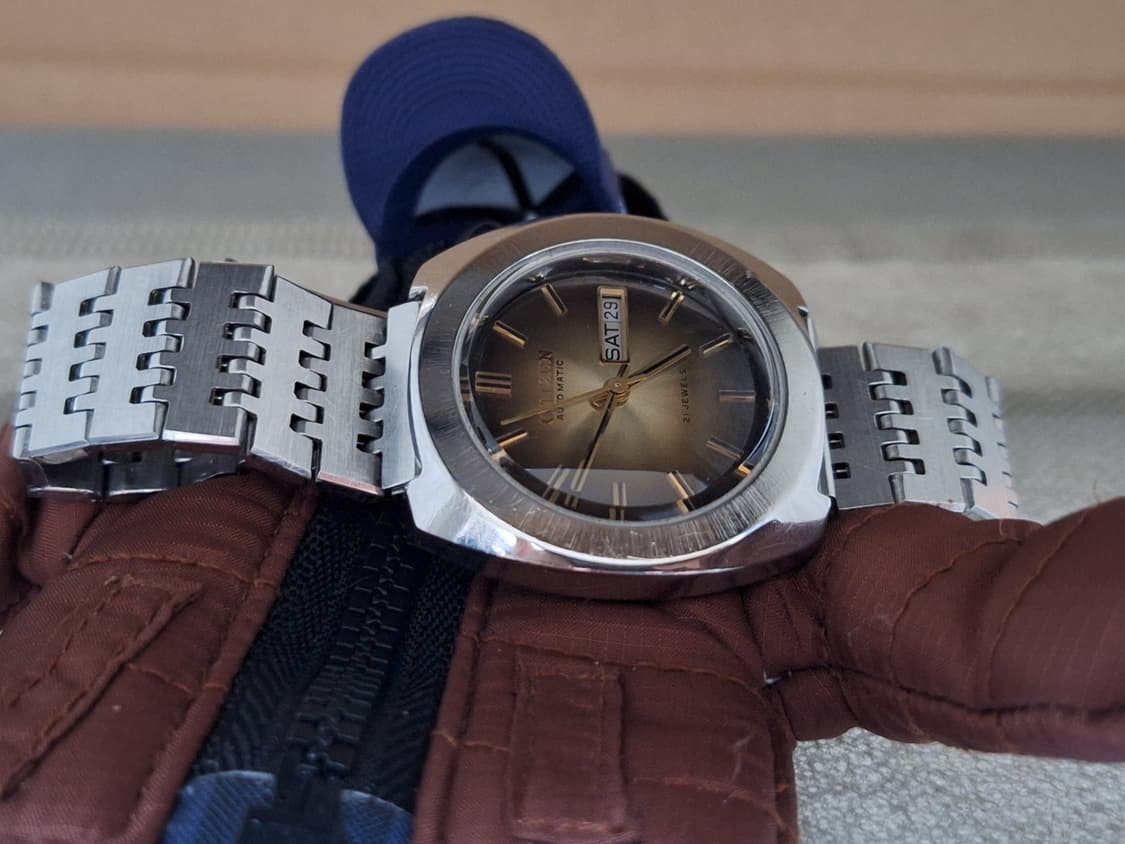 시티즌 빈티지 오토매틱 스퀘어드 시계 판매합니다 상품이미지2