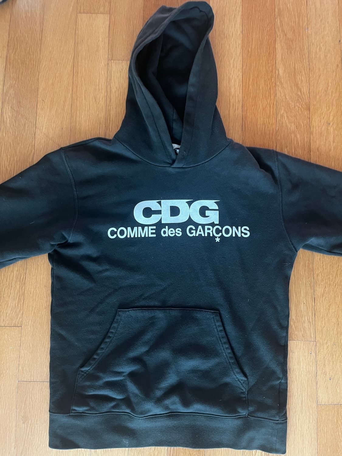 꼼데가르송 후드티 상품이미지1