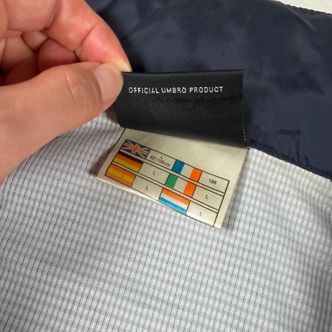 00-01 엄브로 맨체스터 유나이티드 맨유 바람막이 집업 자켓 상품이미지4