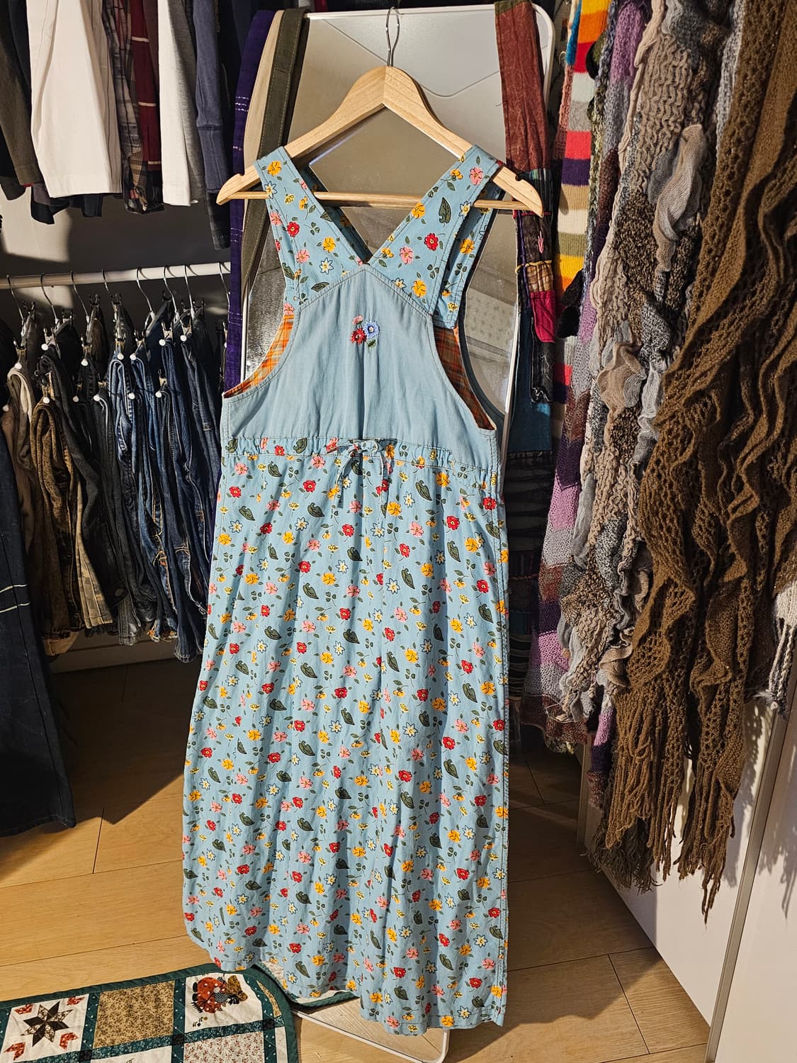 쿨톤 플라워 코듀로이 멜빵 원피스 상품이미지2