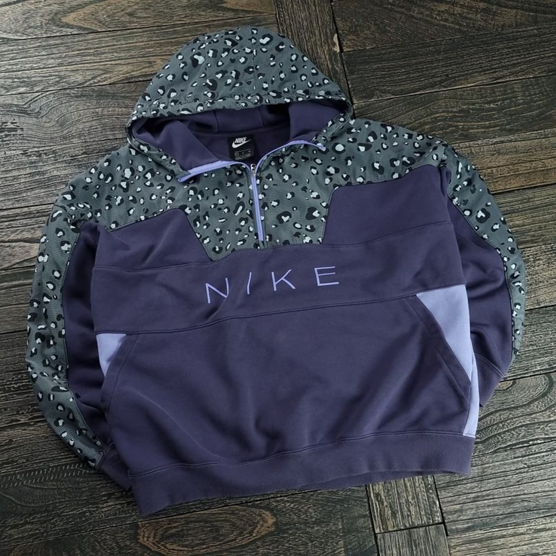[나이키] 레오파드 오버사이즈 하프집업 후드티 M18018 상품이미지1