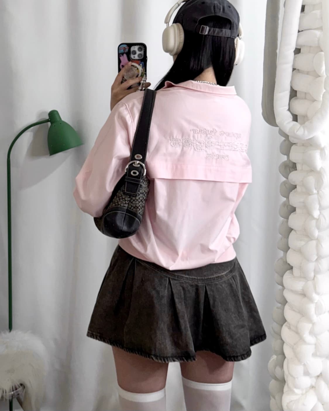 꾸레쥬 연핑크 백로고 봄버 자켓 상품이미지4