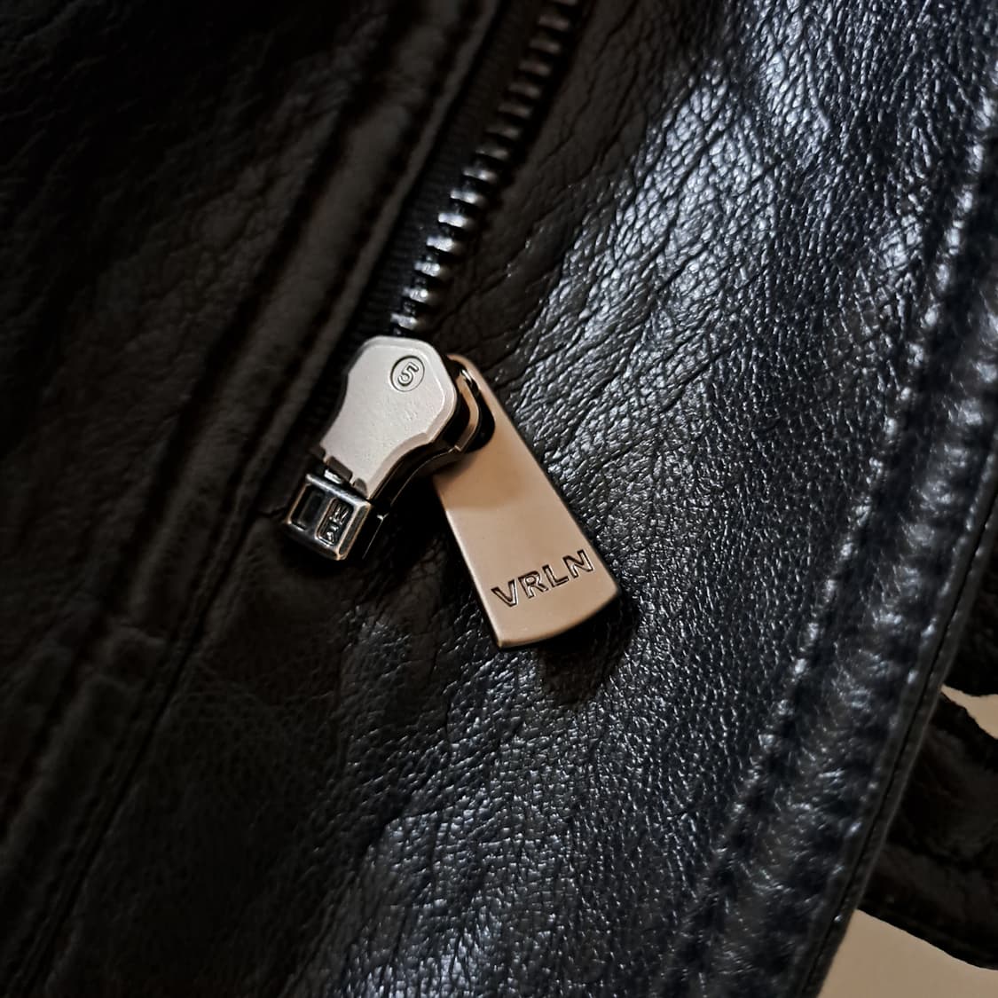 (택포) 더베를린 블랙 레더 퍼 하프 코트 FREE B699 상품이미지8