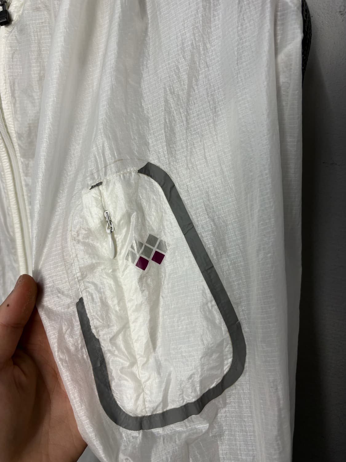 몽벨 초경량 화이트 그레이 바람막이 자켓 A3765 상품이미지4
