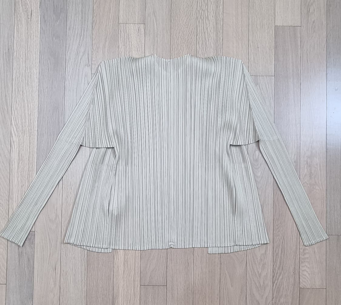 이세이미야케 플리츠플리스 가디건 3size _ 여성 상품이미지5