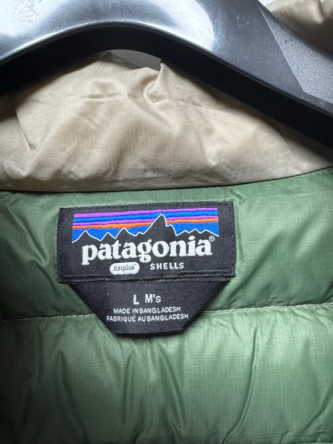 파타고니아 경량 패딩 L사이즈 판매 상품이미지3