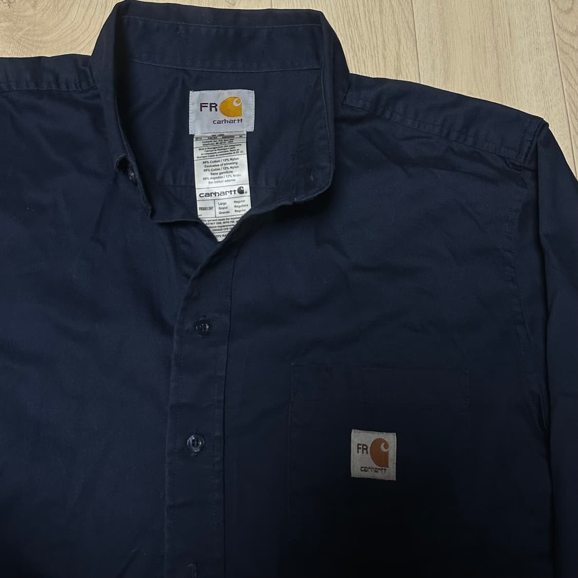 칼하트 네이비 워크 셔츠 상품이미지2