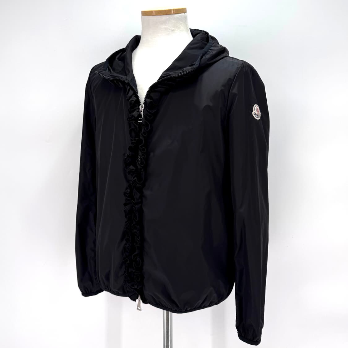 [2사이즈] 몽클레어 여성 바람막이 자켓 블랙 상품이미지8