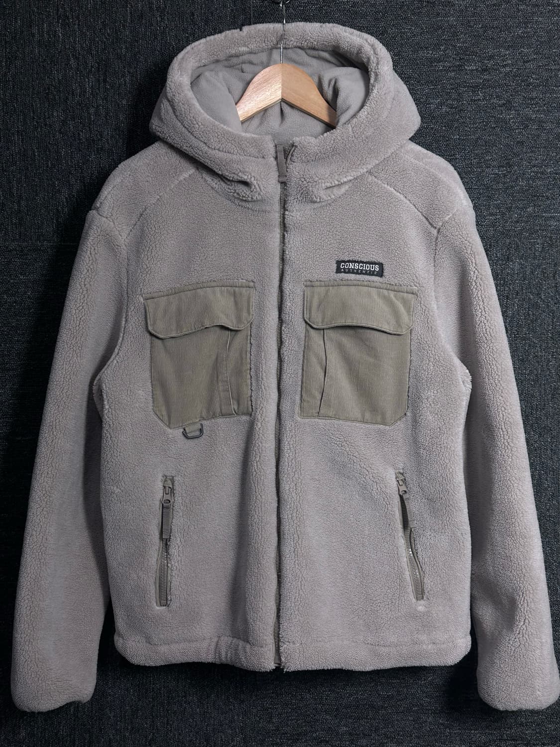 H_ESSENTIAL 양털 후리스 M사이즈 상품이미지1