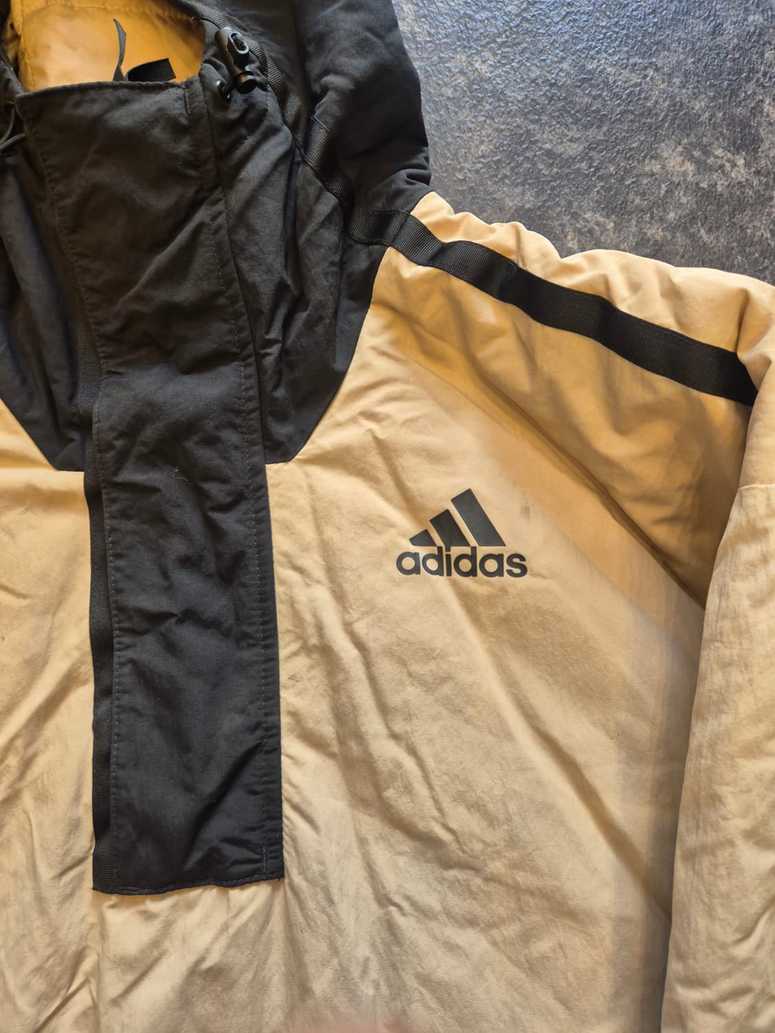 아디다스 유틸리타스 아노락 FT2469 베이지블랙! 상품이미지2