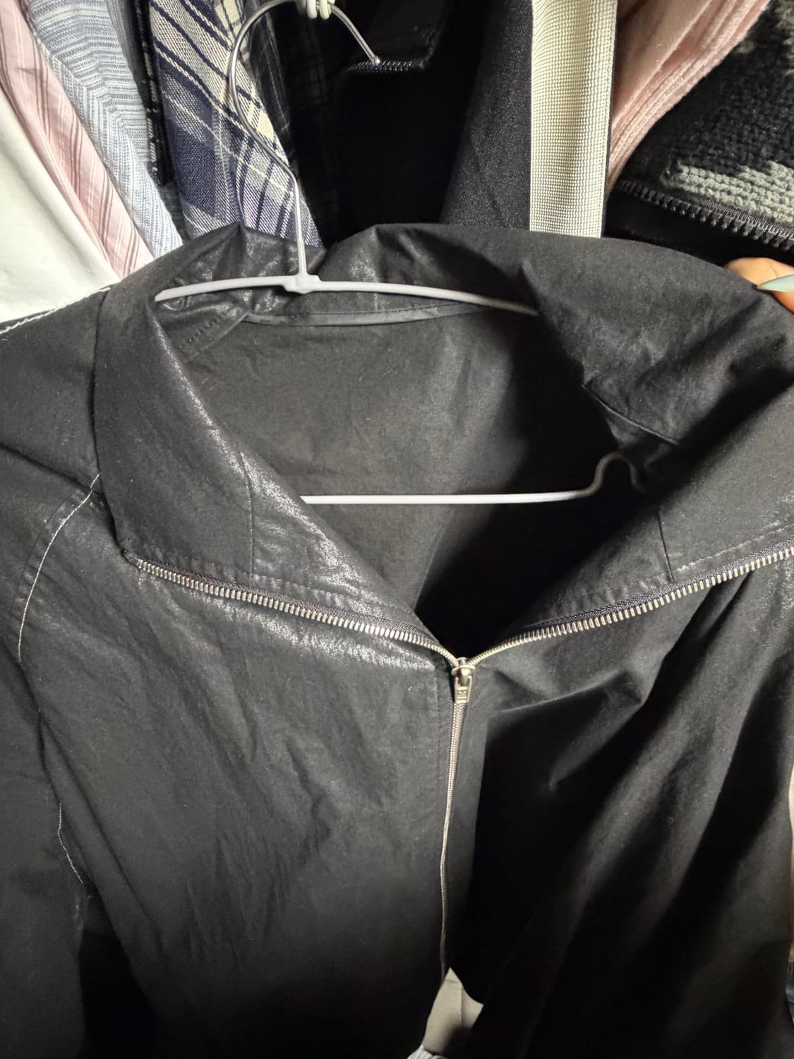 마뗑킴 로고 코팅 점퍼 블랙 상품이미지5