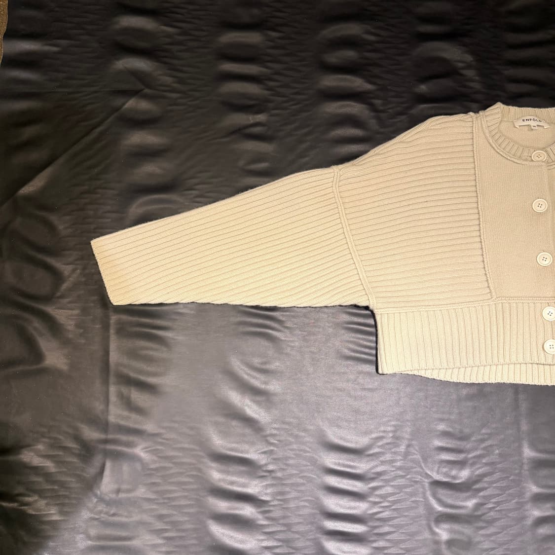 엔폴드 리브 쇼트 가디건 상품이미지3