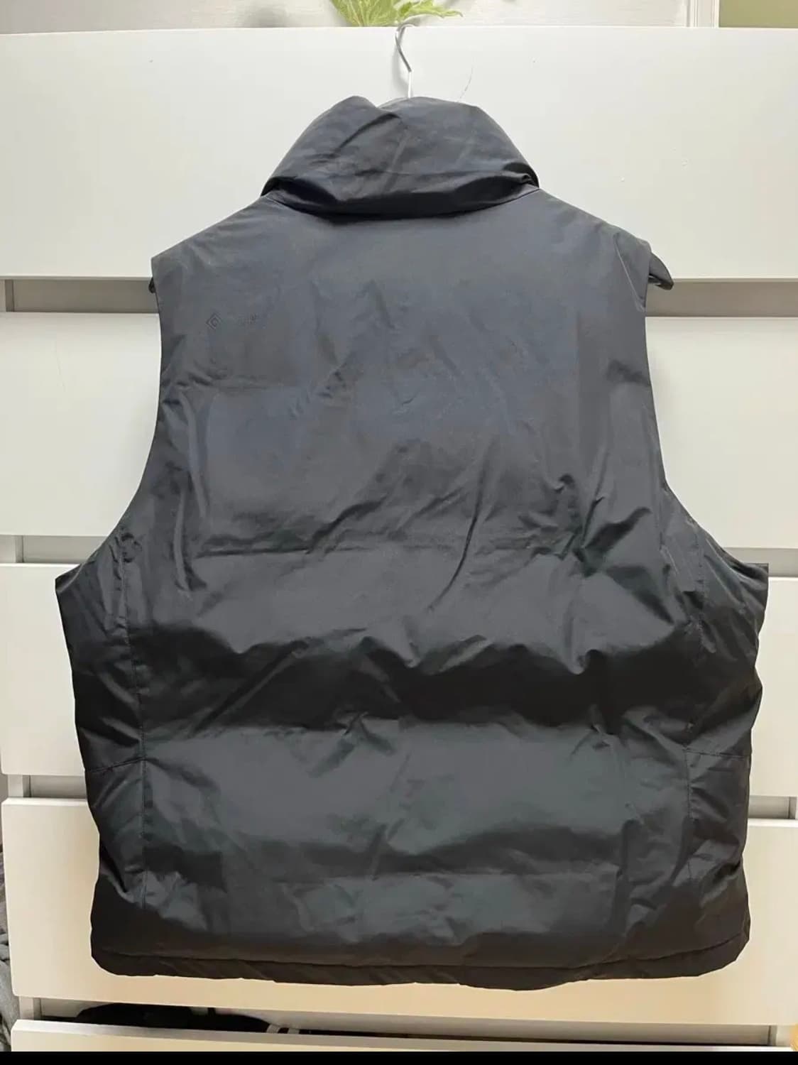 다이와피어39 23fw 고어텍스 인피니엄 베스트 블랙 s 상품이미지2