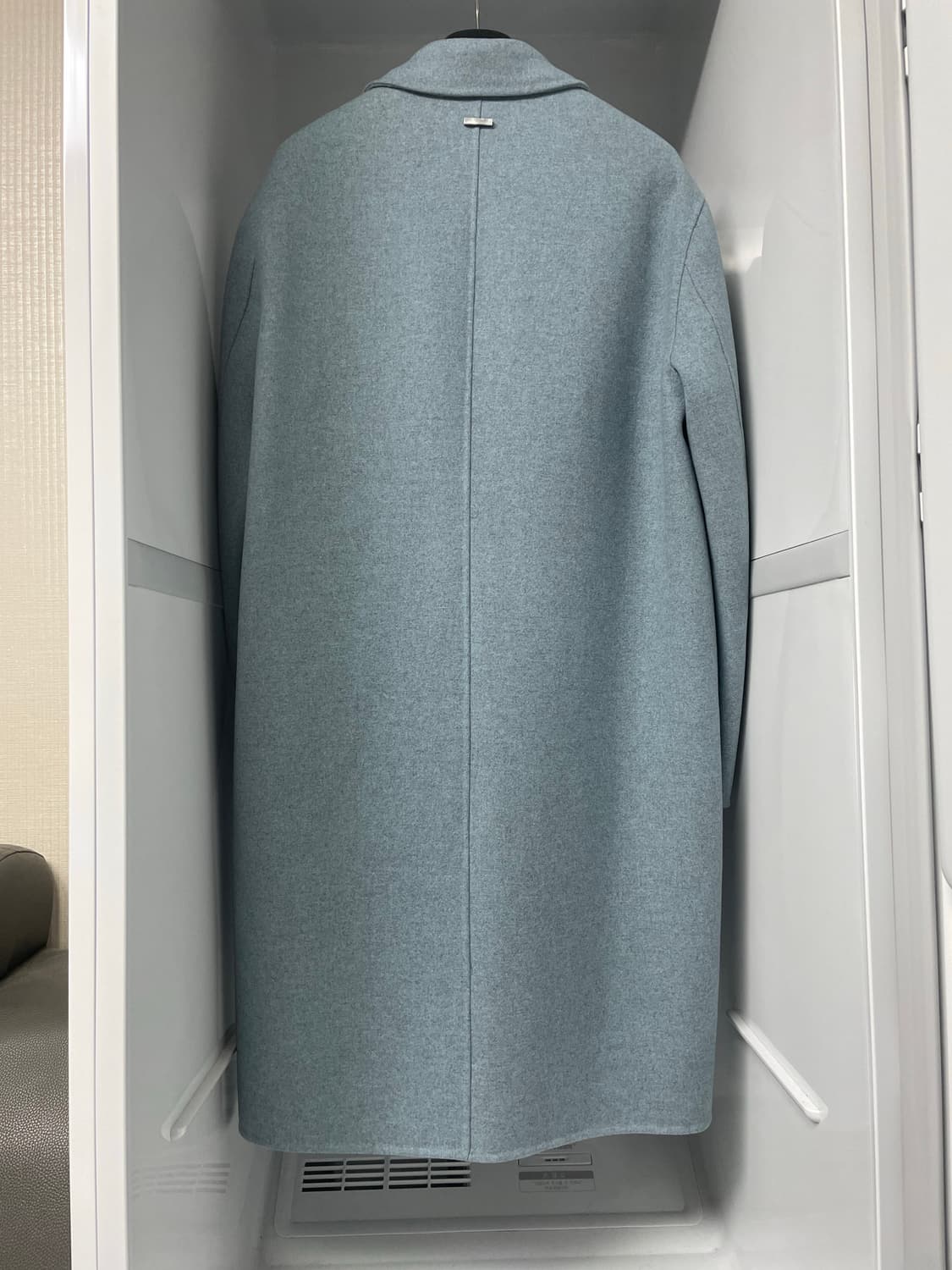 솔리드옴므 스카이블루 세미오버핏 핸드메이드 코트 46사이즈 상품이미지2