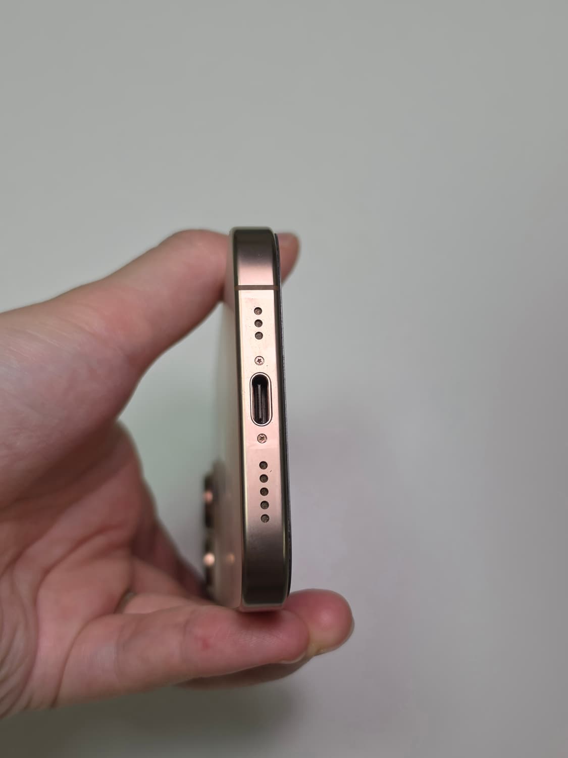 아이폰 16 프로 256기가 데저트티타늄 판매합니다(자급제) 상품이미지5