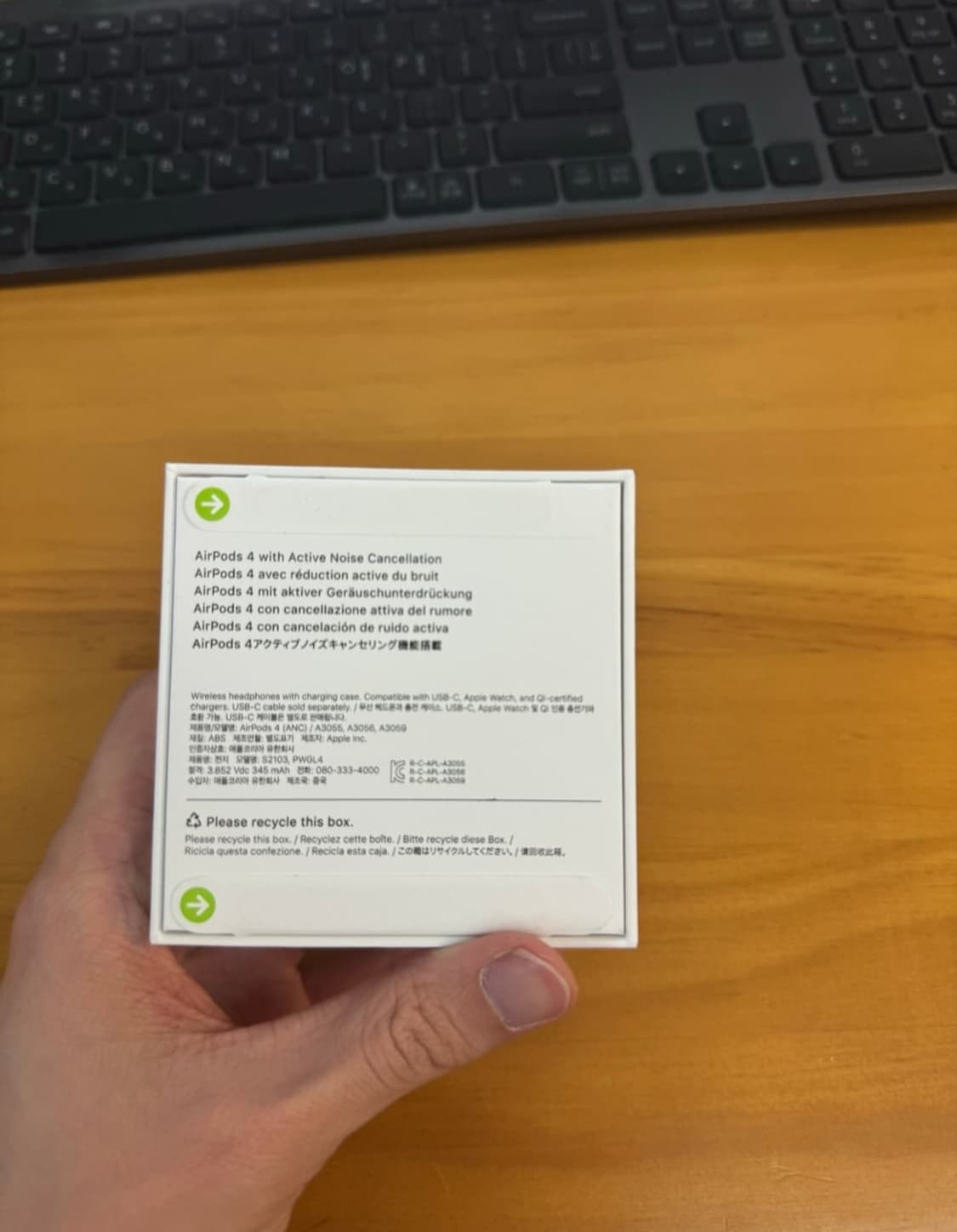 에어팟4세대 노캔X 미개봉 상품이미지2