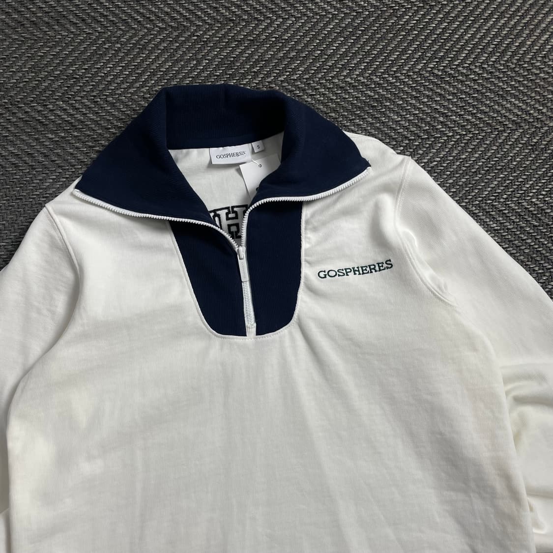 고스피어스 빅로고 우먼스 아노락 스웻 긴팔티 y 4255 상품이미지5