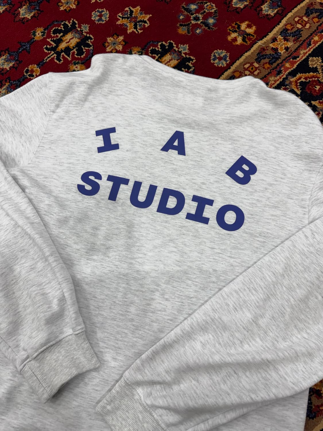 아이앱스튜디오 롱슬리브 라이트 그레이 L 상품이미지7