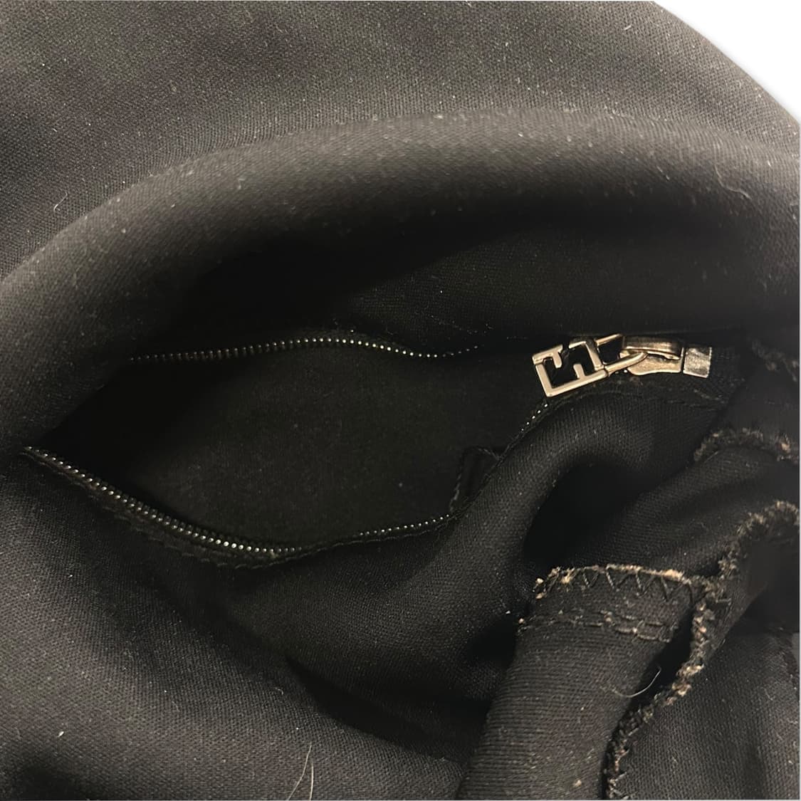 Fendi, Black Vintage Mamma Bag 상품이미지9